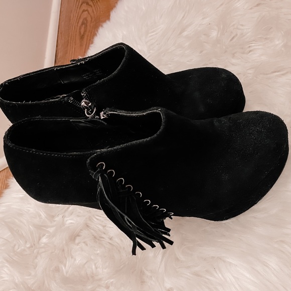 BEBE Black Suede Platform Fringe Ankle Booties 8 - Picture 6 of 16